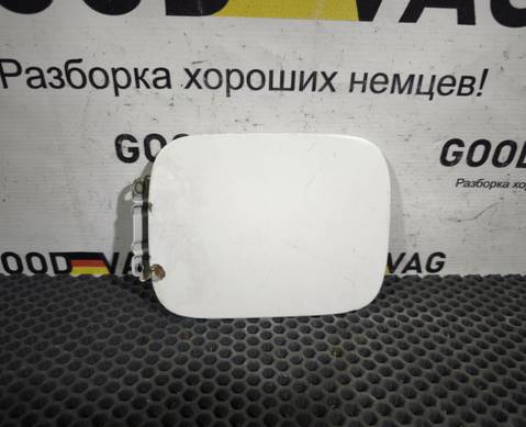 2K0809905D Лючок бензобака белый для Volkswagen Caddy III (с 2004 по 2015)