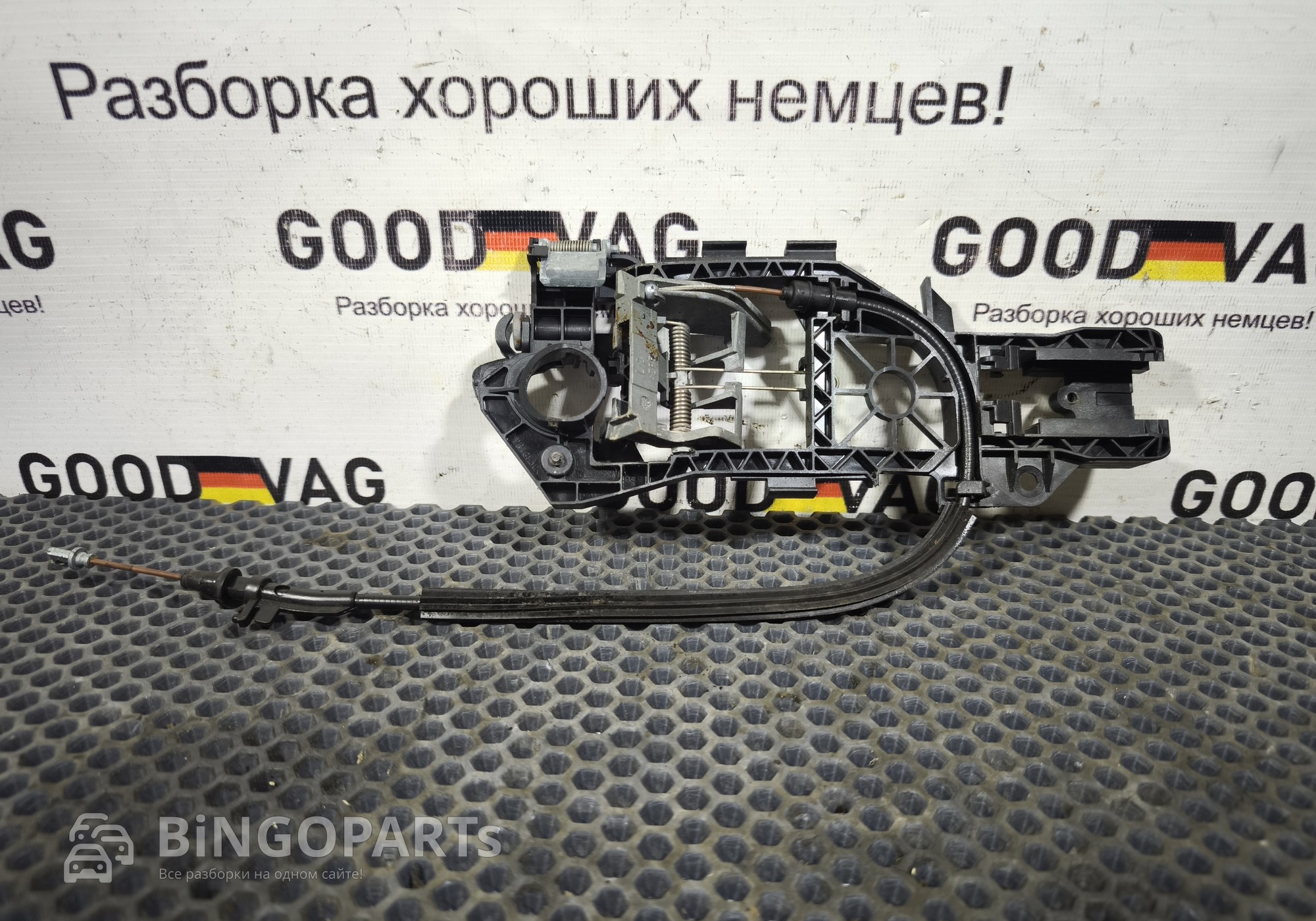 3C0837885J Кронштейн ручки двери задний левый для Volkswagen