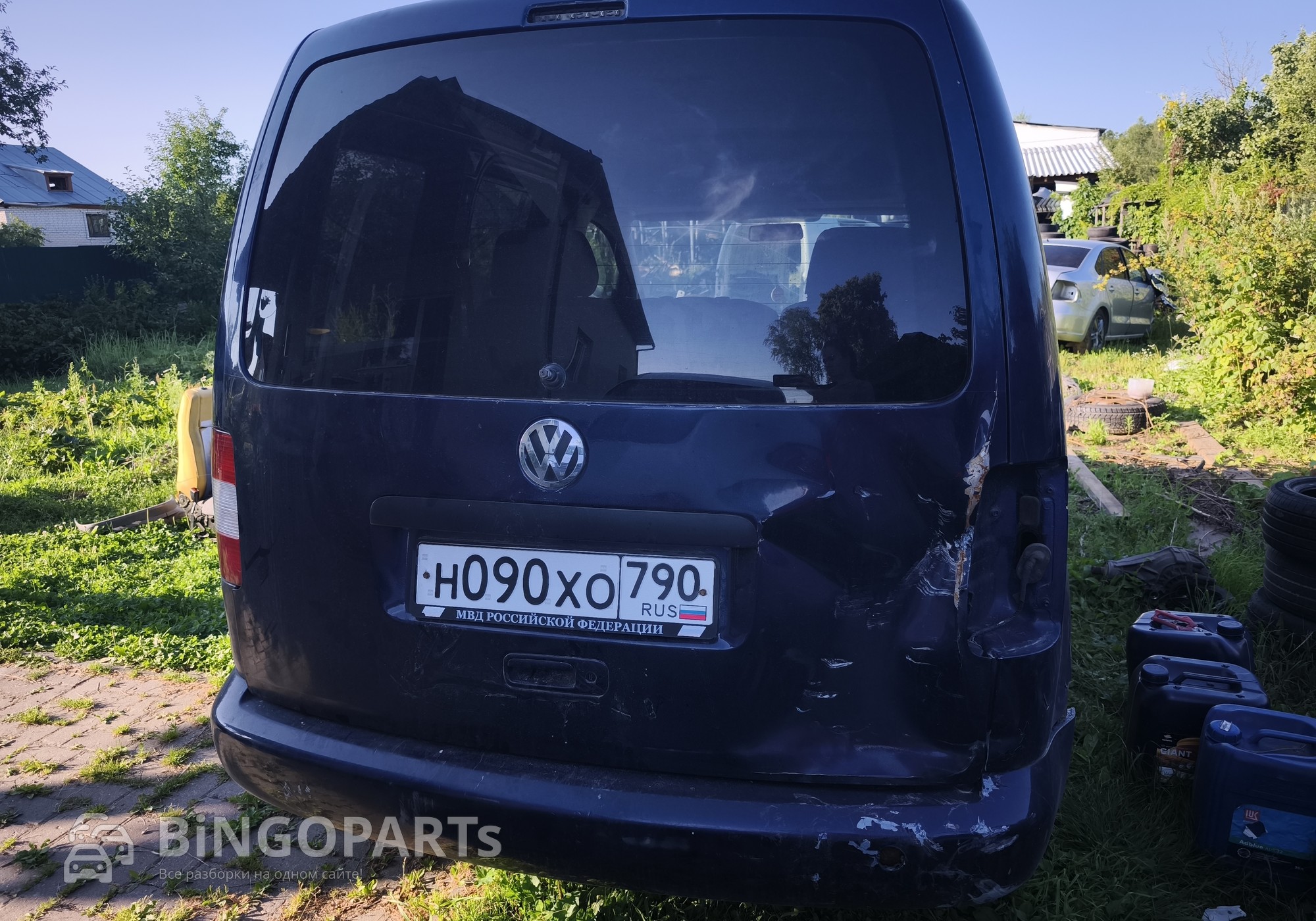 2K0827025L Крышка багажника (хлопушка) на запчасти для Volkswagen Caddy III (с 2004 по 2015)