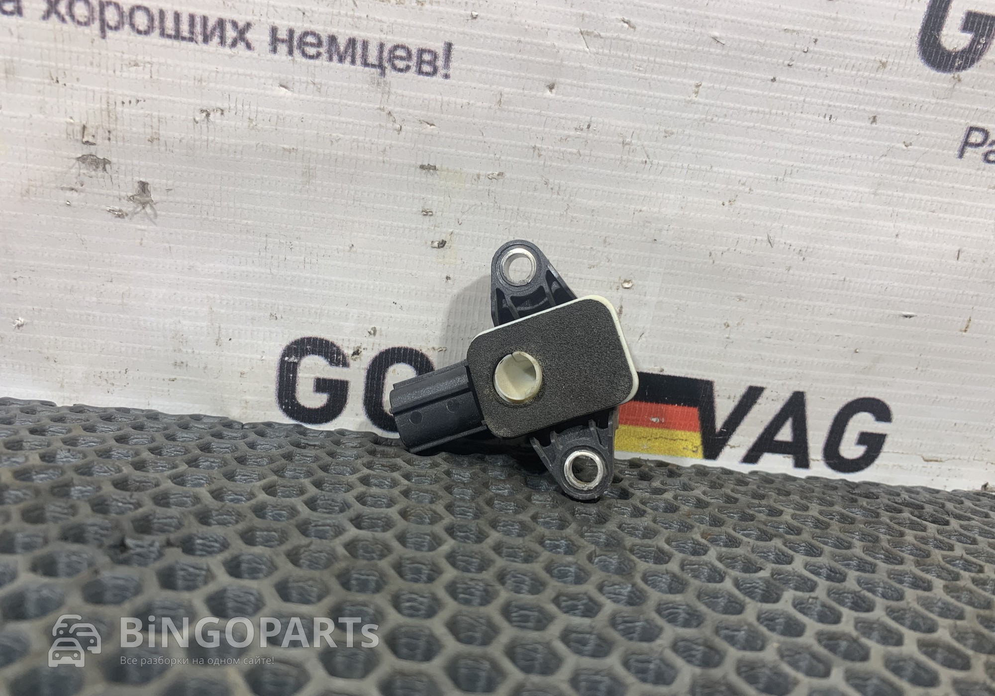 1J0906283A Клапан электромагнитный для Seat Toledo