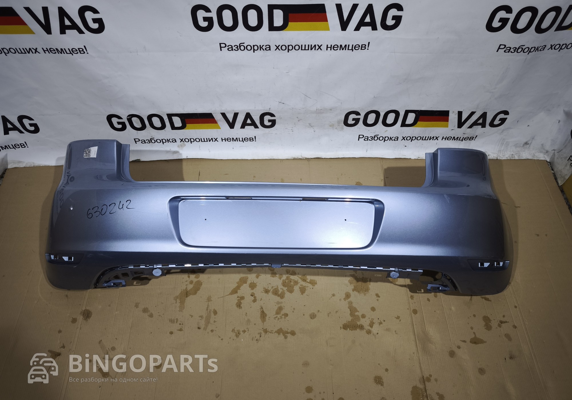 5K6807421 Бампер задний сине-серый Golf 6 2008 - 2012 для Volkswagen Golf VI (с 2009 по 2012)