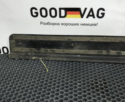 8P3853491 Накладка порога внутренняя для Audi A3 8P (с 2003 по 2013)