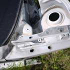 6R0823302B Петля капота правая белая для Volkswagen Polo V (с 2009 по 2020)