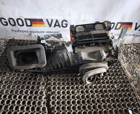 1K1820007 Отопитель в сборе (печка) для Volkswagen Caddy III (с 2004 по 2015)