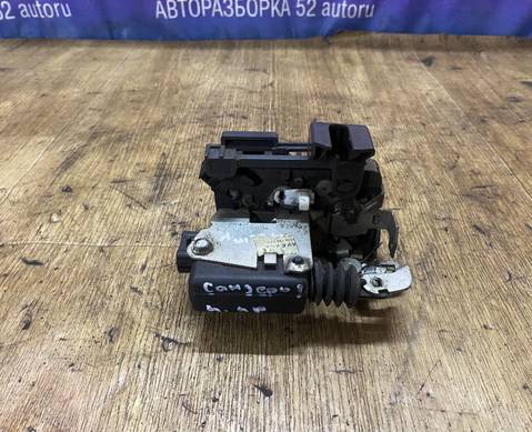 Замок передний правый Рено Сандеро 2009 для Renault Sandero I (с 2007 по 2014)