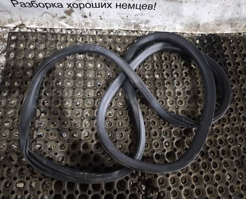 2K0843792B Уплотнитель сдвижной двери внутренний для Volkswagen Caddy III (с 2004 по 2015)