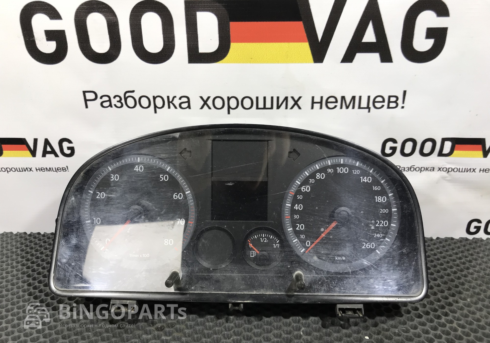 2K0920844B Панель приборов для Volkswagen Caddy III (с 2004 по 2015)