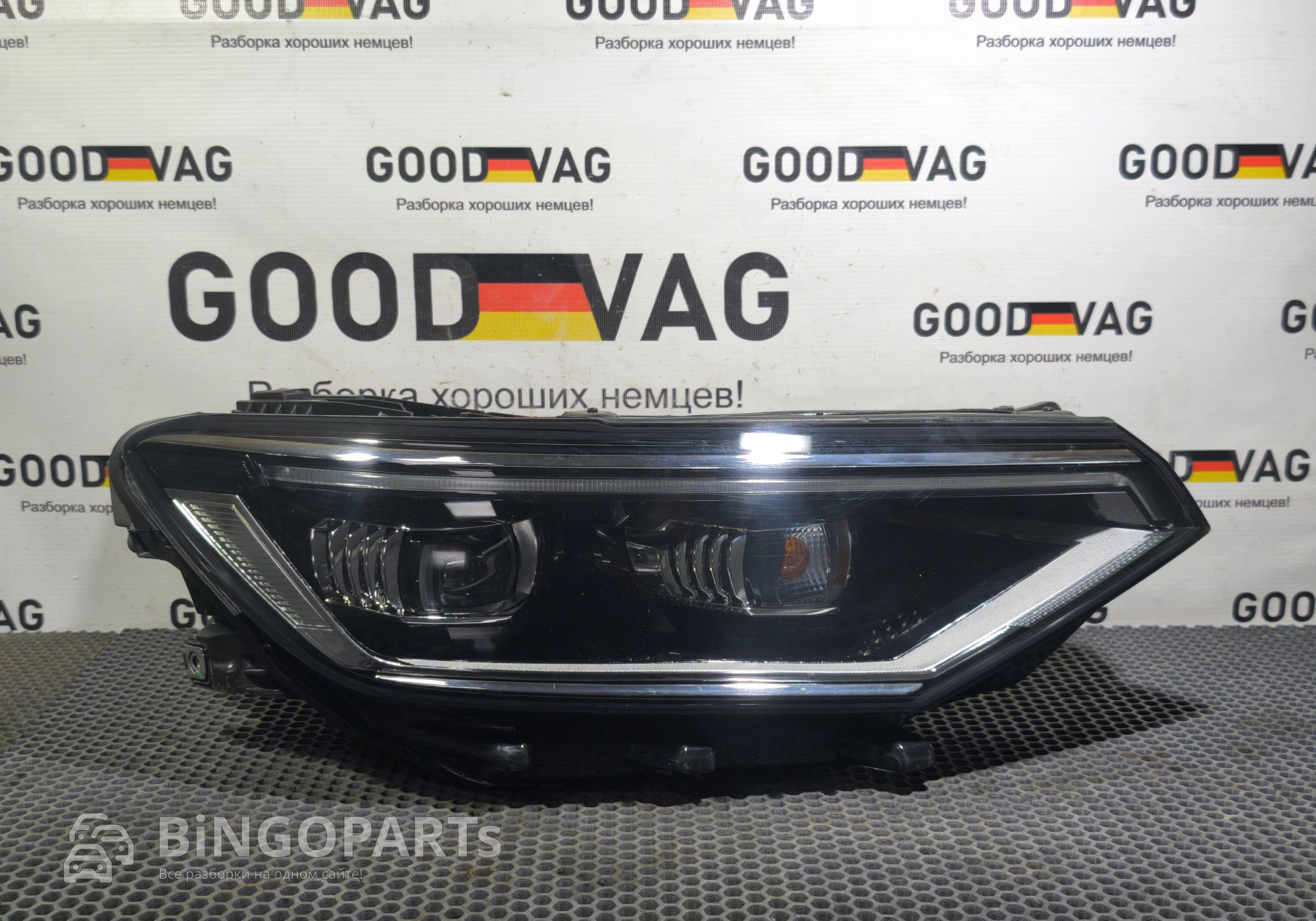 3G1941036 Фара передняя правая для Volkswagen Passat B8 (с 2014)