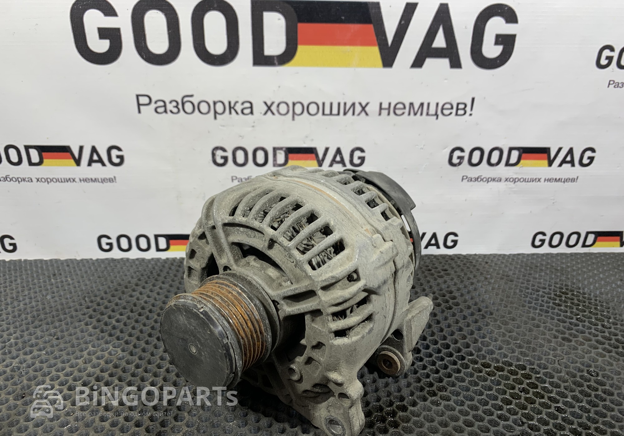 06F903023F Генератор для Volkswagen Golf Plus