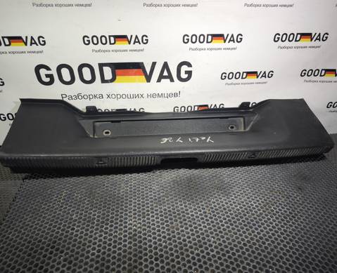 5L6863459A Накладка задней панели багажника для Skoda Yeti (с 2009 по 2018)