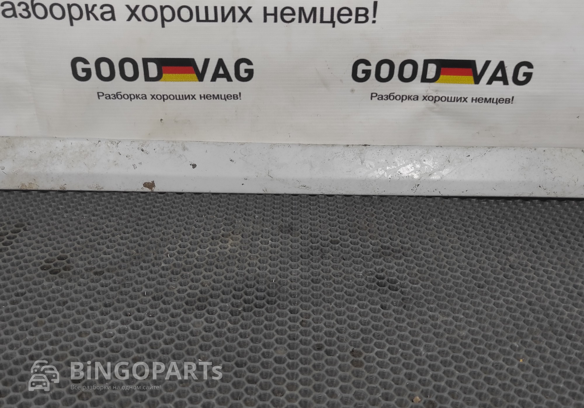 4B0853963B Молдинг двери для Audi A6 C5 (с 1997 по 2005)