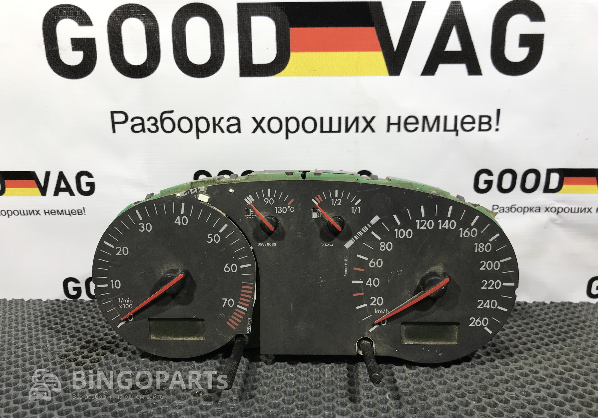 88311274 Панель приборов для Volkswagen Passat B5 (с 1996 по 2005)