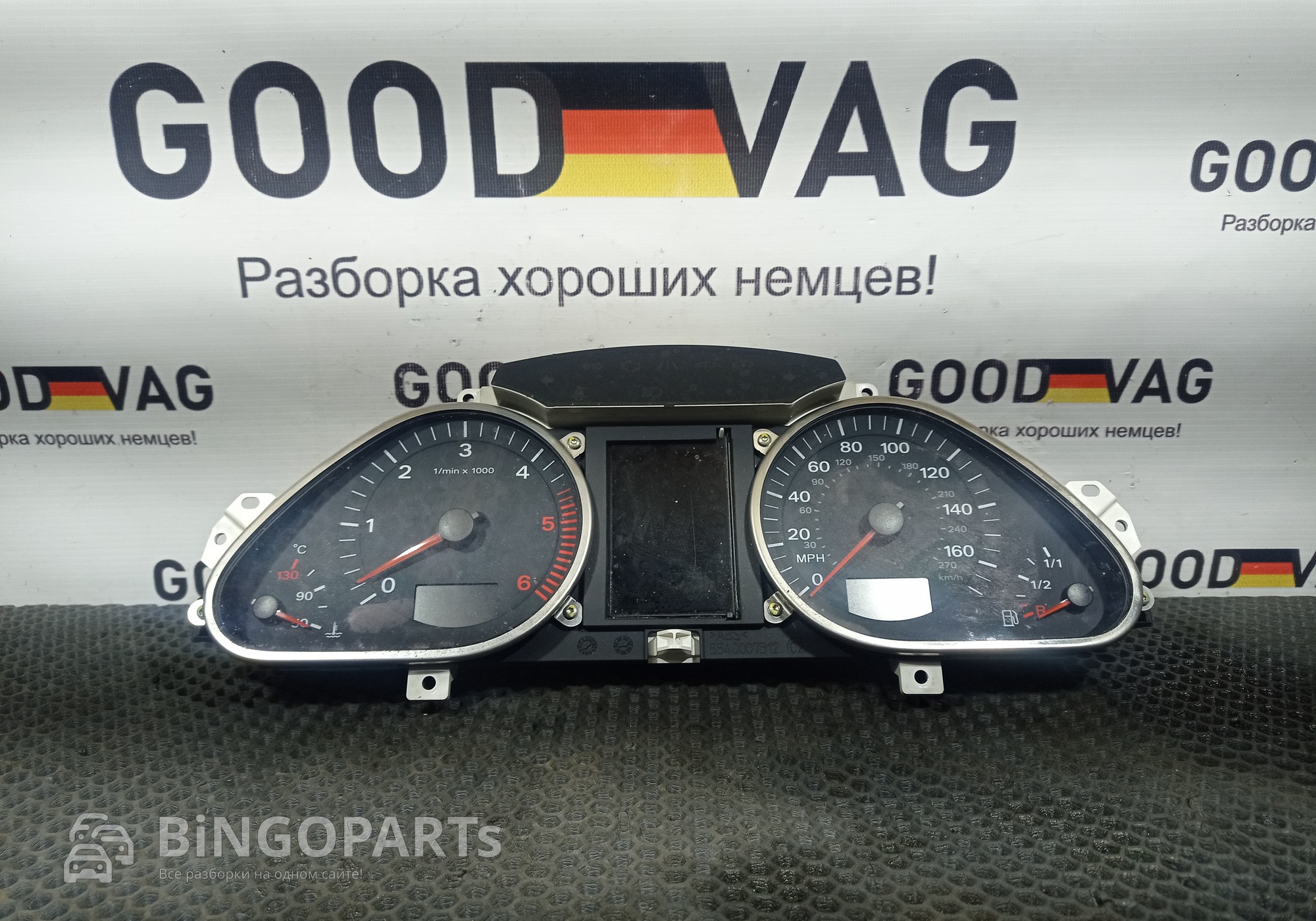 4L0920950G Панель приборов для Audi Q7 4L (с 2005 по 2015)