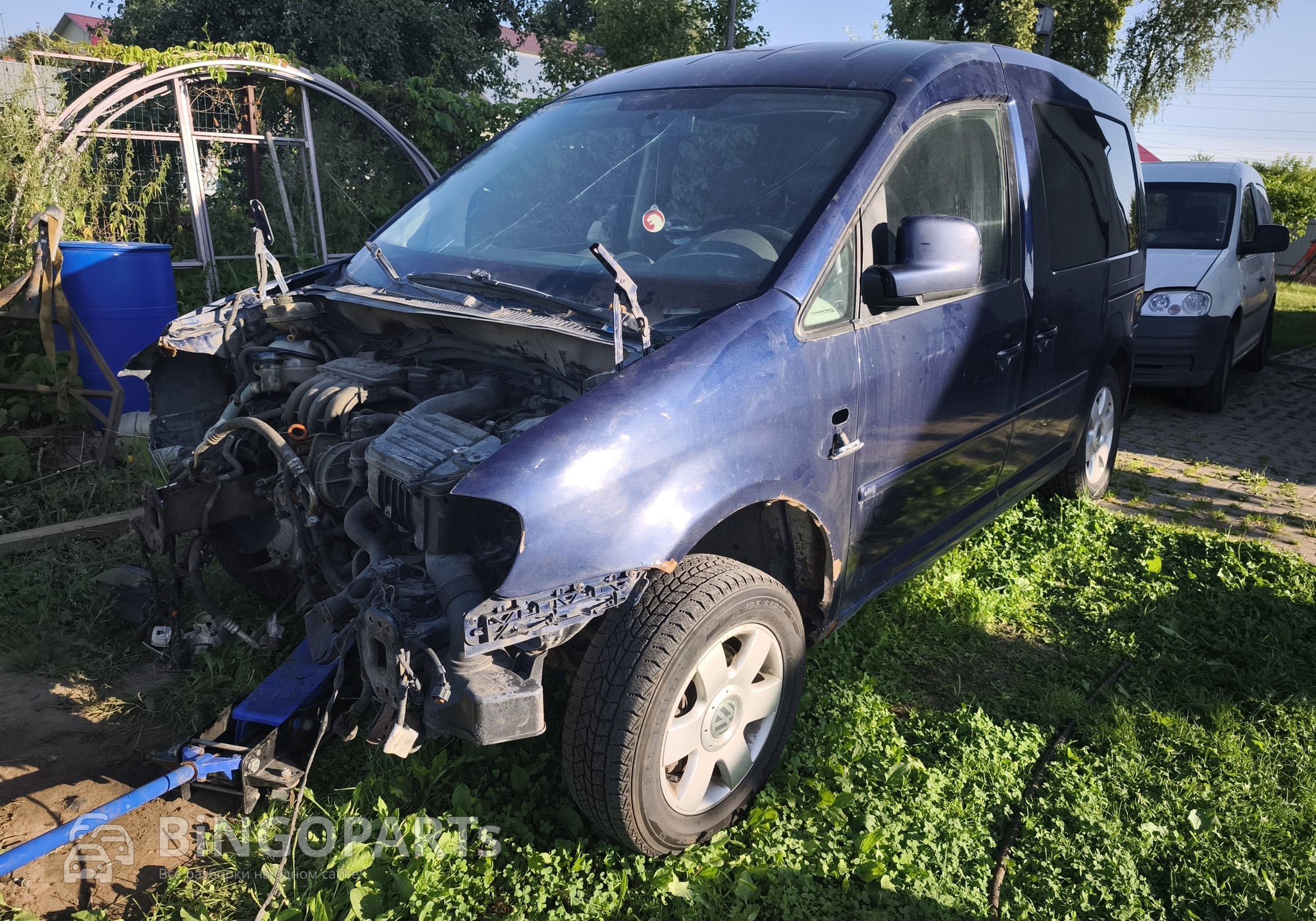 Volkswagen Caddy III 2008 г. в разборе