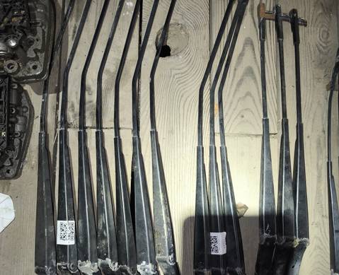 2K1955410A Поводок стеклоочистителя правый для Volkswagen Caddy III (с 2004 по 2015)