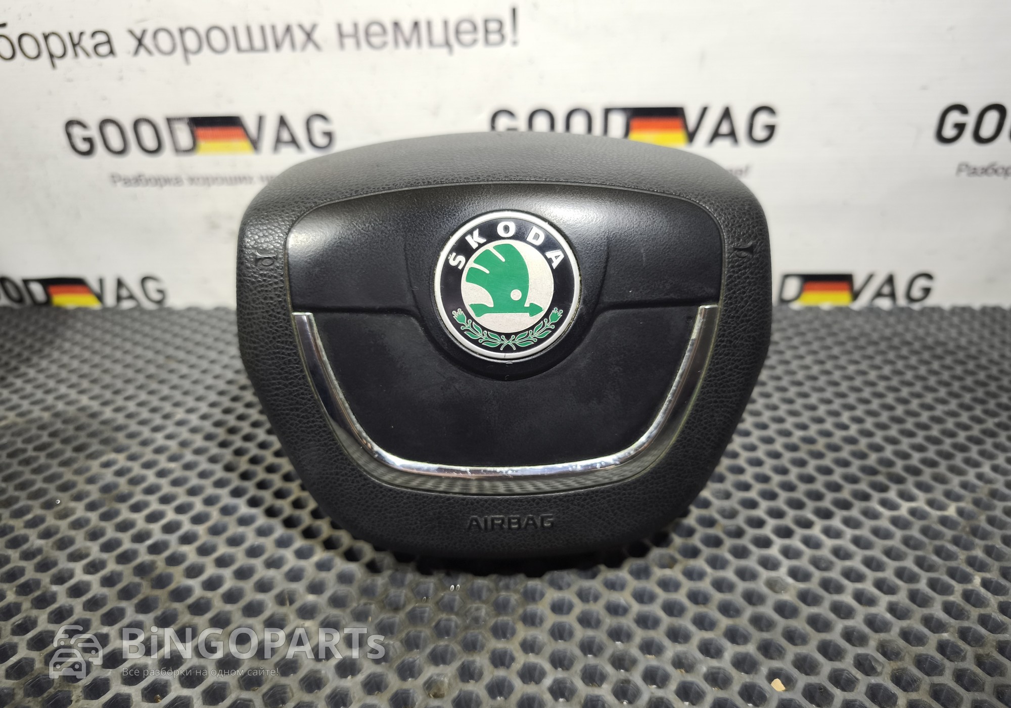 1Z0880201AH Подушка безопасности (airbag) в руль