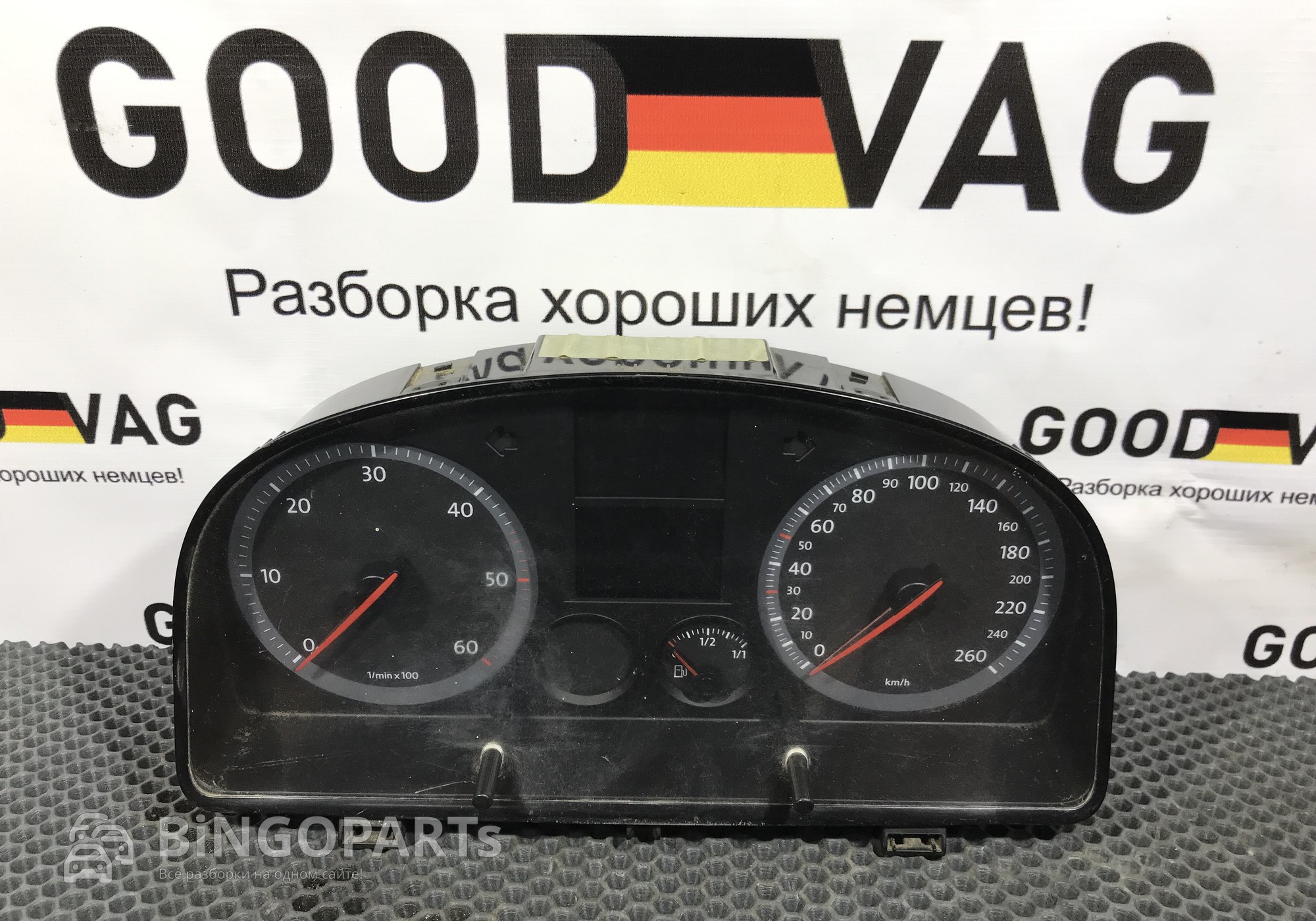 2K0920842C Панель приборов для Volkswagen Caddy III (с 2004 по 2015)