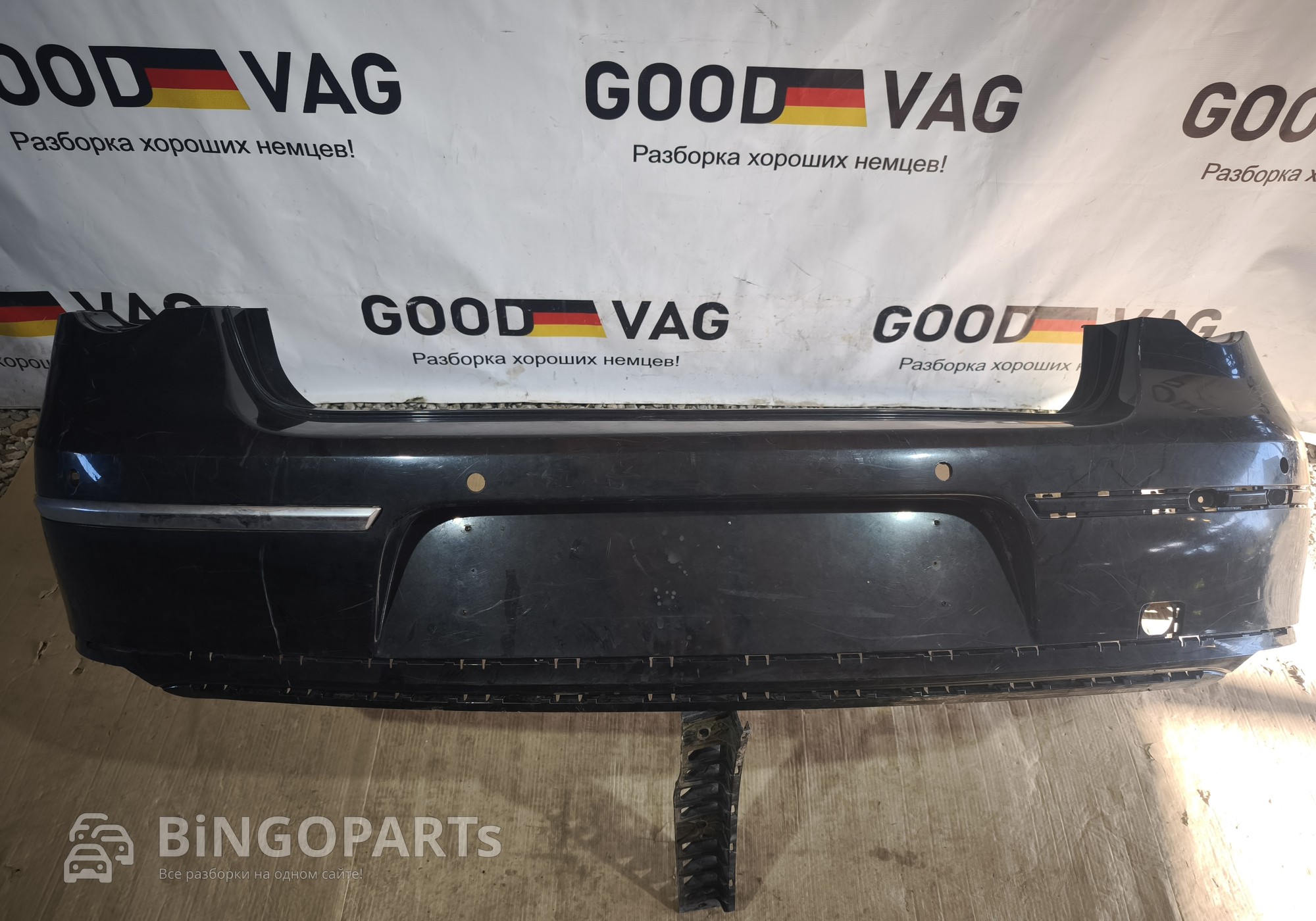 3C5807421 Бампер задний черный Пассат Б6 седан 2005-2011 для Volkswagen Passat B6 (с 2005 по 2011)
