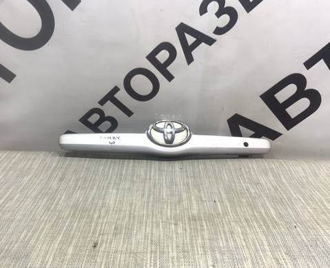 Молдинг крышки багажника для Toyota Camry XV40 (с 2006 по 2011)