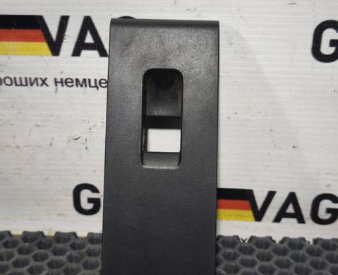 5JA867171B Накладка, оправа кнопки стеклоподъемника для Skoda