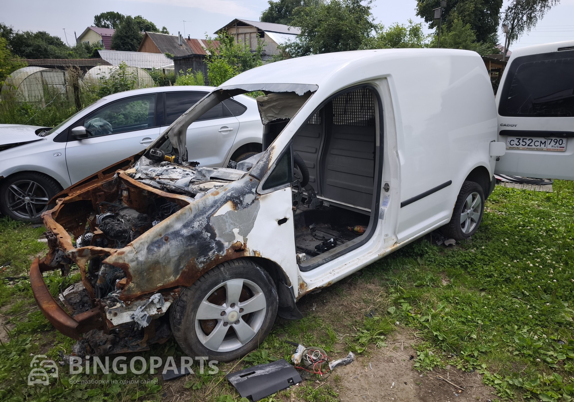Volkswagen Caddy III 2008 г. в разборе