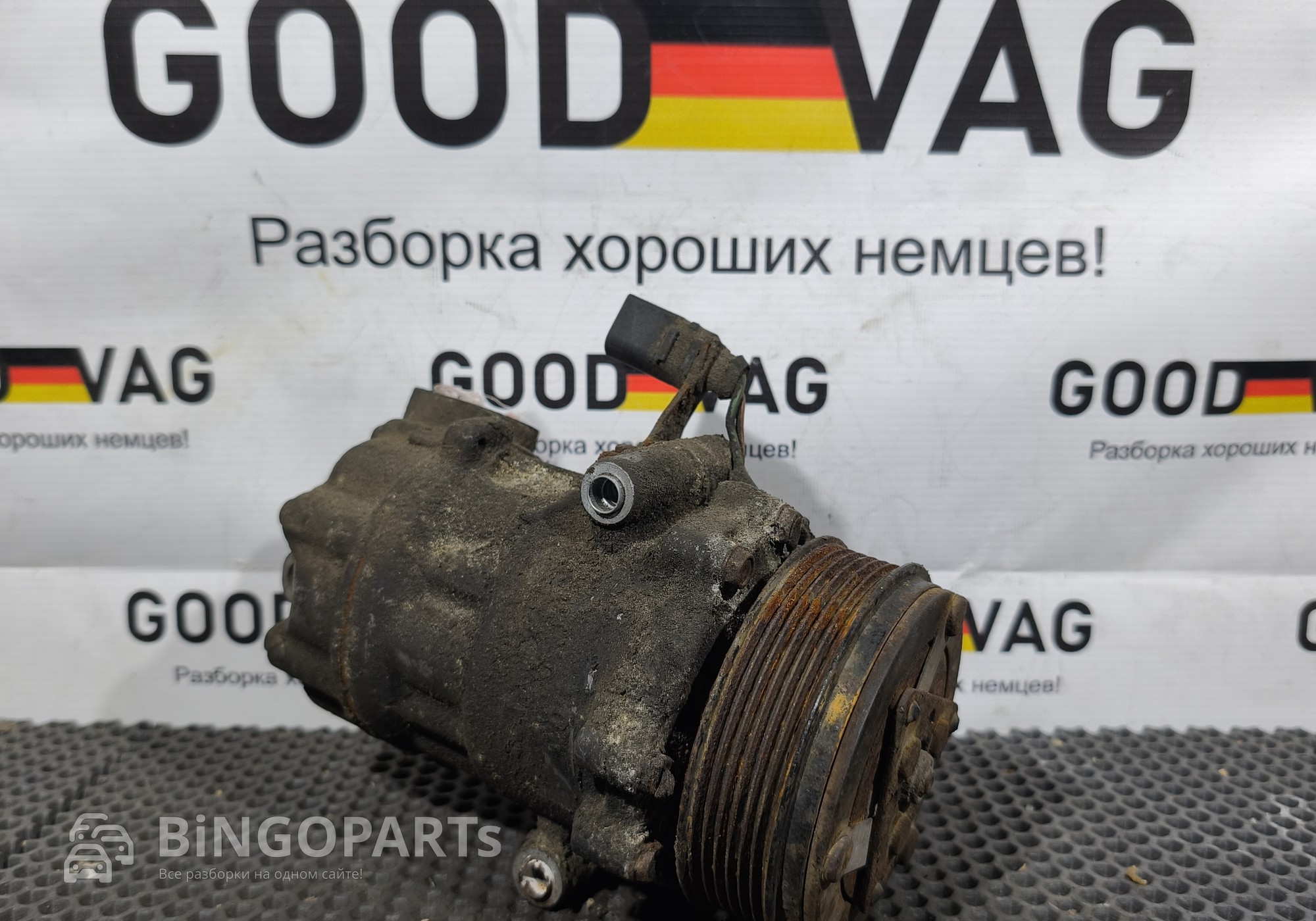 6RD820803 Компрессор кондиционера для Skoda Rapid