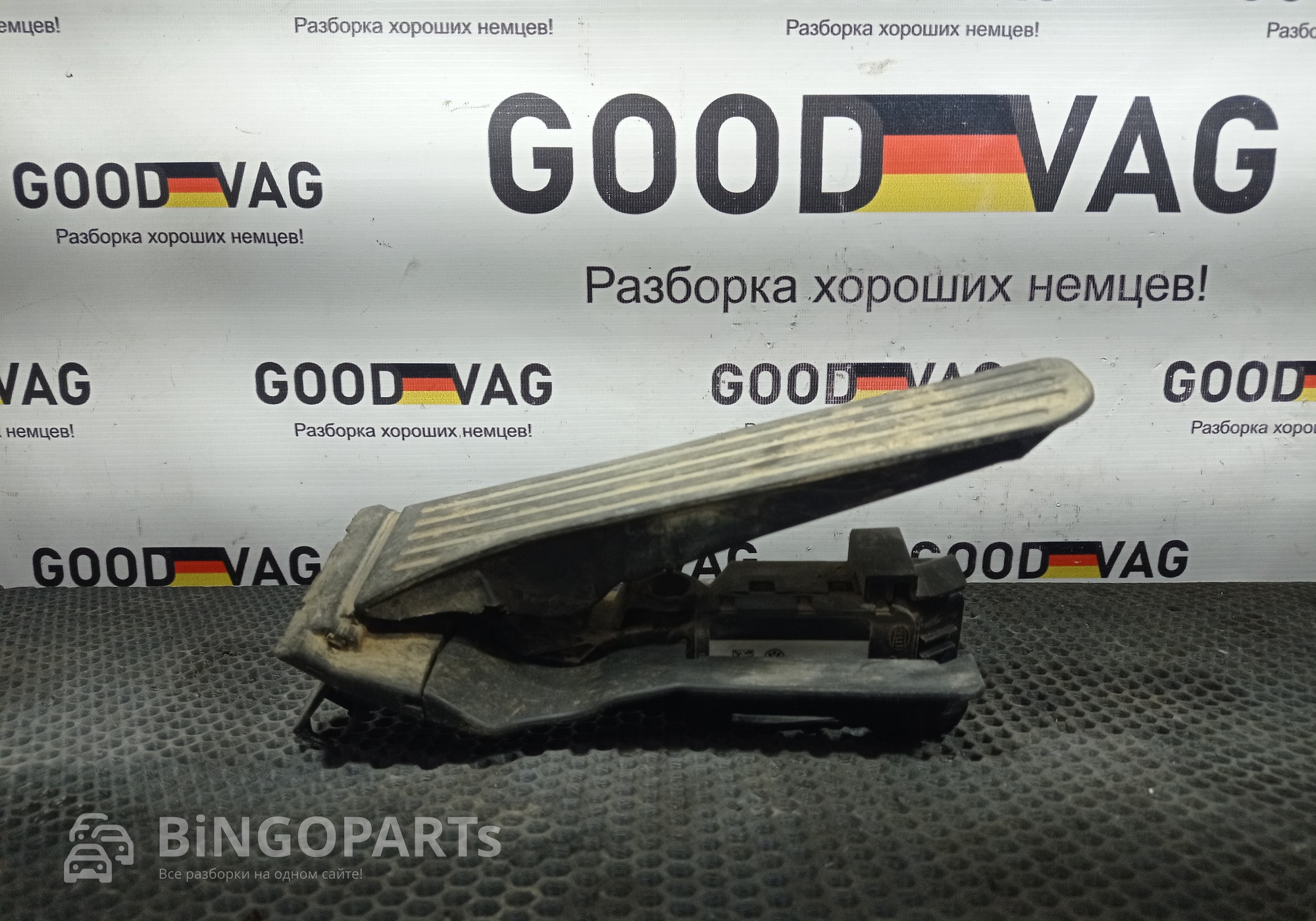 2K6721503A Педаль акселератора для Volkswagen Caddy III (с 2004 по 2015)