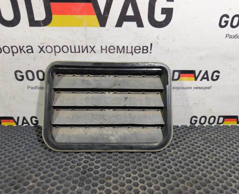 7PP819181A Решетка вентиляционная задняя для Porsche Cayenne II (с 2010 по 2017)