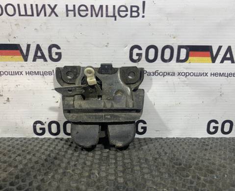 4B9877505M Замок багажника для Audi A2