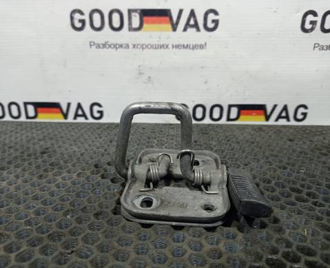 1K8823186F Крючок капота для Volkswagen Touran