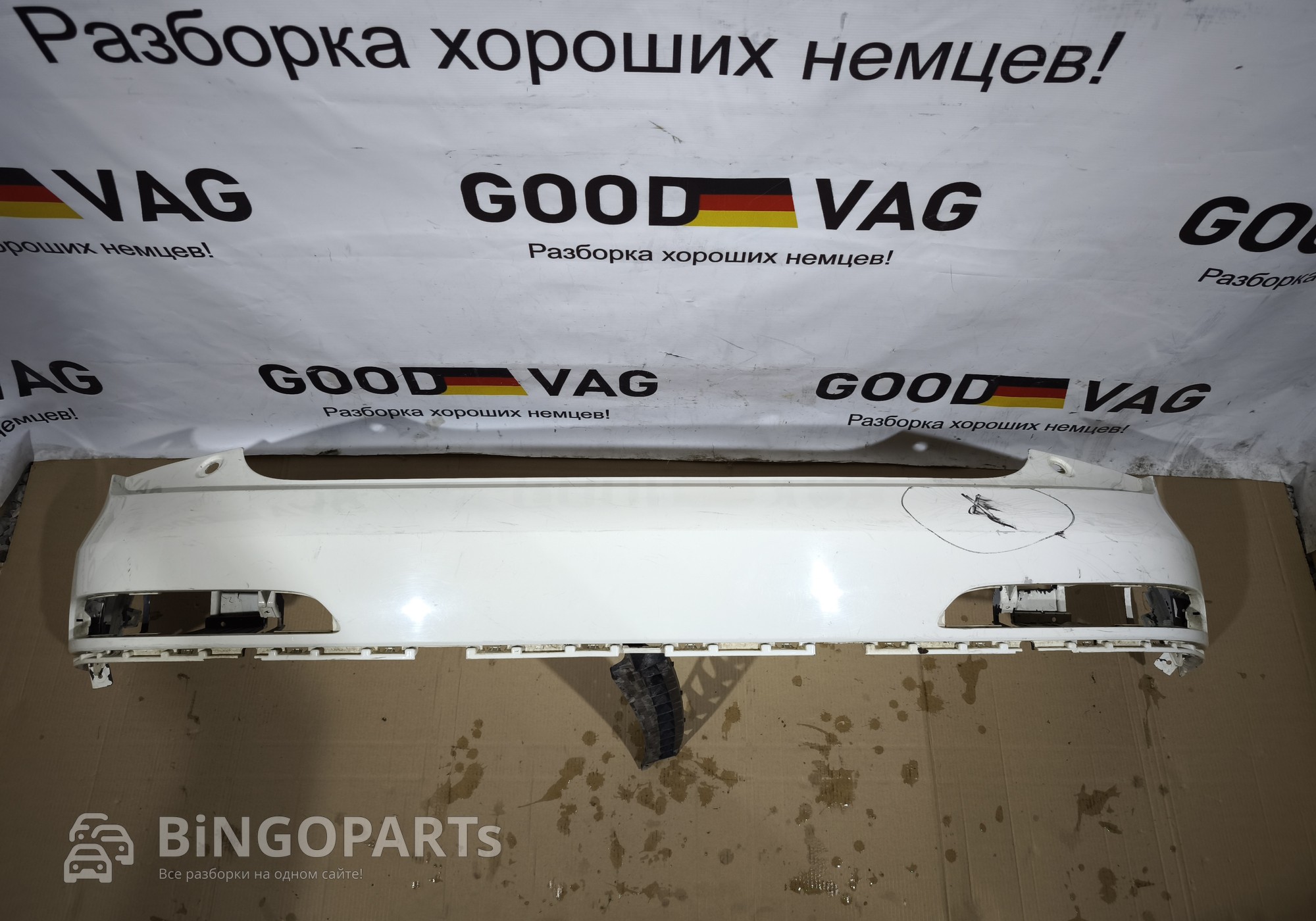 8U0807385A Бампер задний белый Q3 8U 2011-2018 для Audi Q3 8U (с 2011 по 2018)
