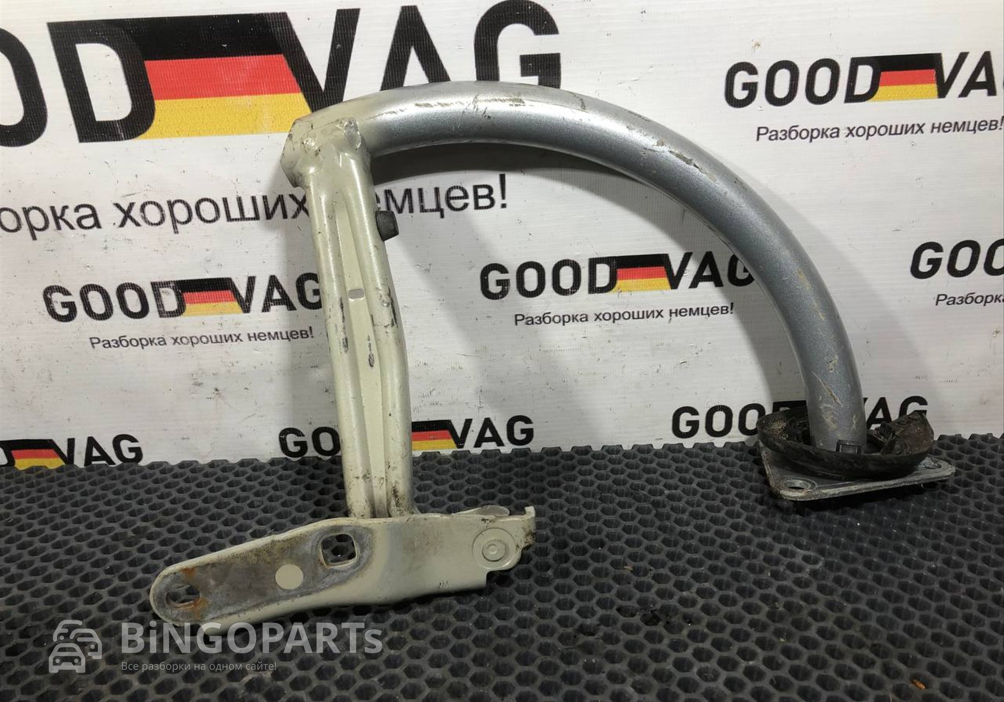 3C5827302B Петля крышки багажника для Volkswagen Passat