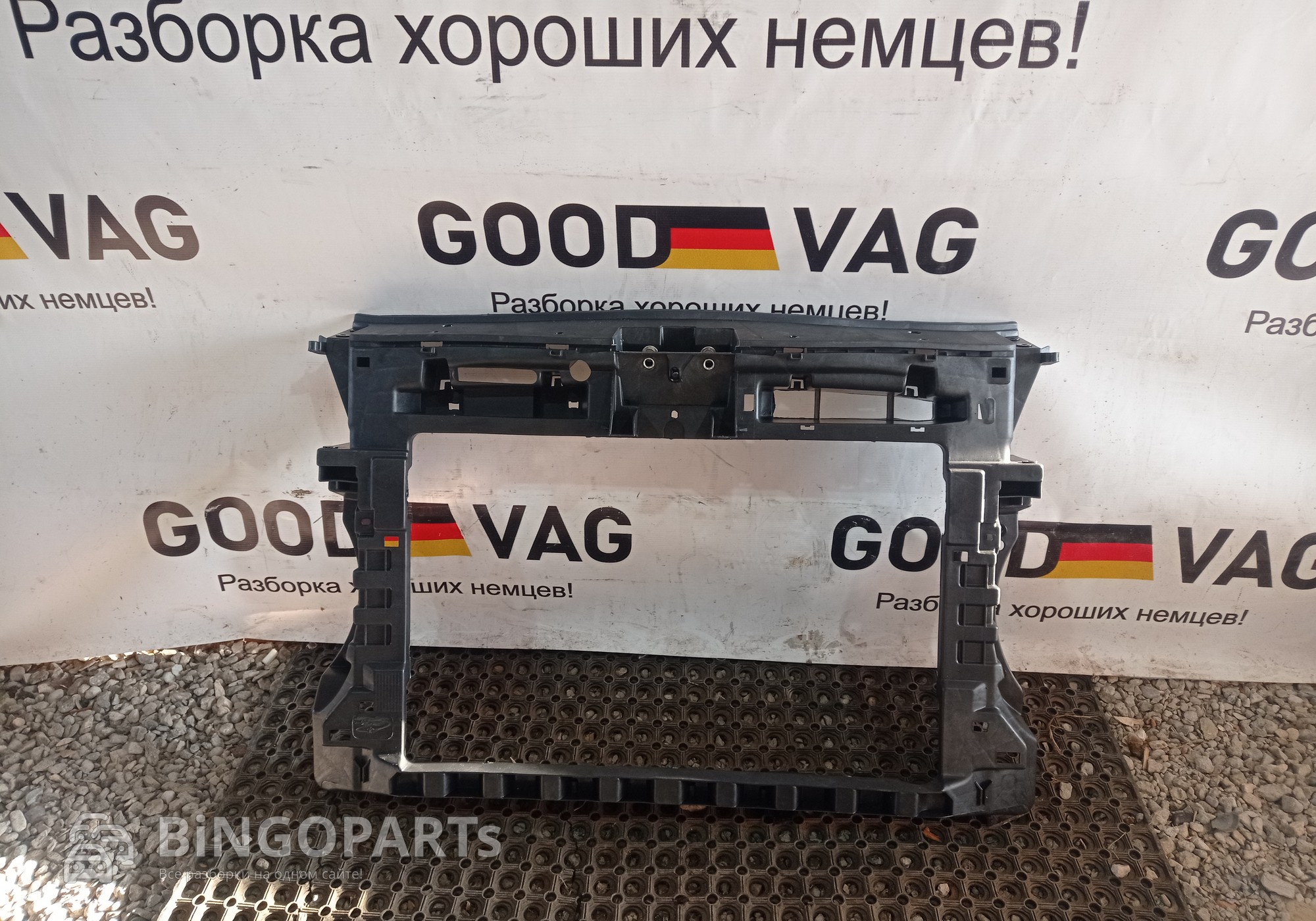 956304 Панель передняя для Volkswagen Caddy III (с 2004 по 2015)