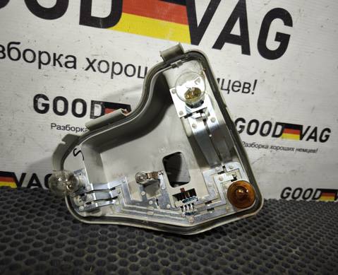 6RU945257A Плата заднего фонаря левая для Volkswagen Polo V (с 2009 по 2020)
