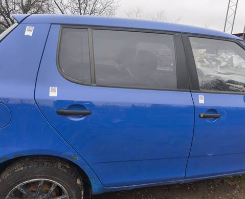 5J6833056 Дверь задняя правая синяя для Skoda Fabia II (с 2006 по 2014)