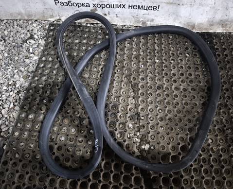 2K0843792B Уплотнитель сдвижной двери внутренний для Volkswagen Caddy III (с 2004 по 2015)