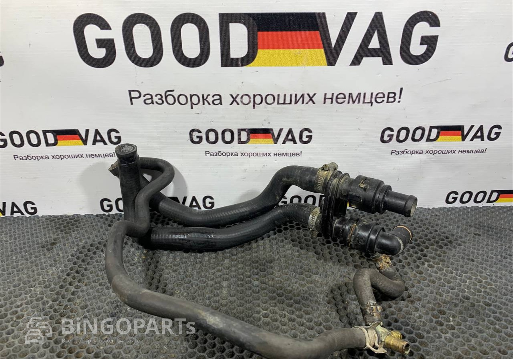 3B0122291B Патрубок системы охлаждения для Volkswagen Passat B7 (с 2010 по 2015)