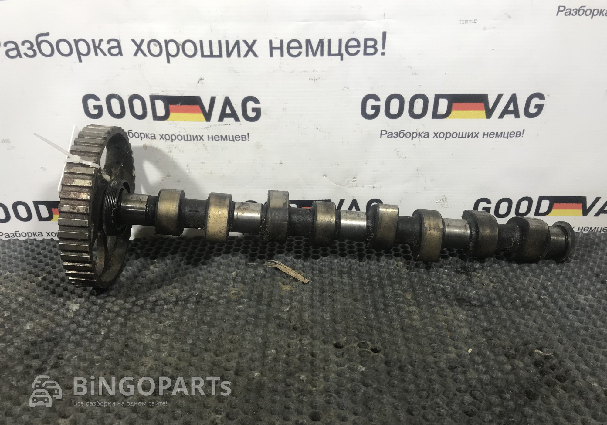 049109111B Распредвал для Audi A6 C4 (с 1994 по 1997)