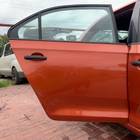 Дверь задняя правая оранжевая для Skoda Rapid I (с 2012 по 2020)