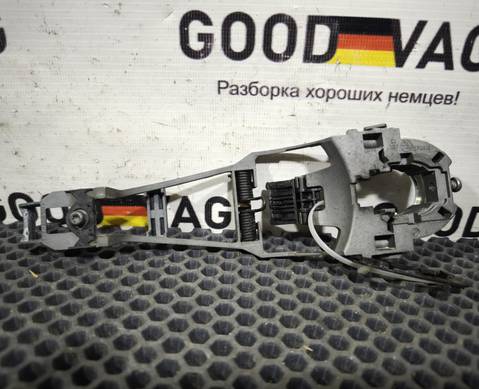 1U0837885B Кронштейн ручки двери для Volkswagen Golf V (с 2003 по 2009)