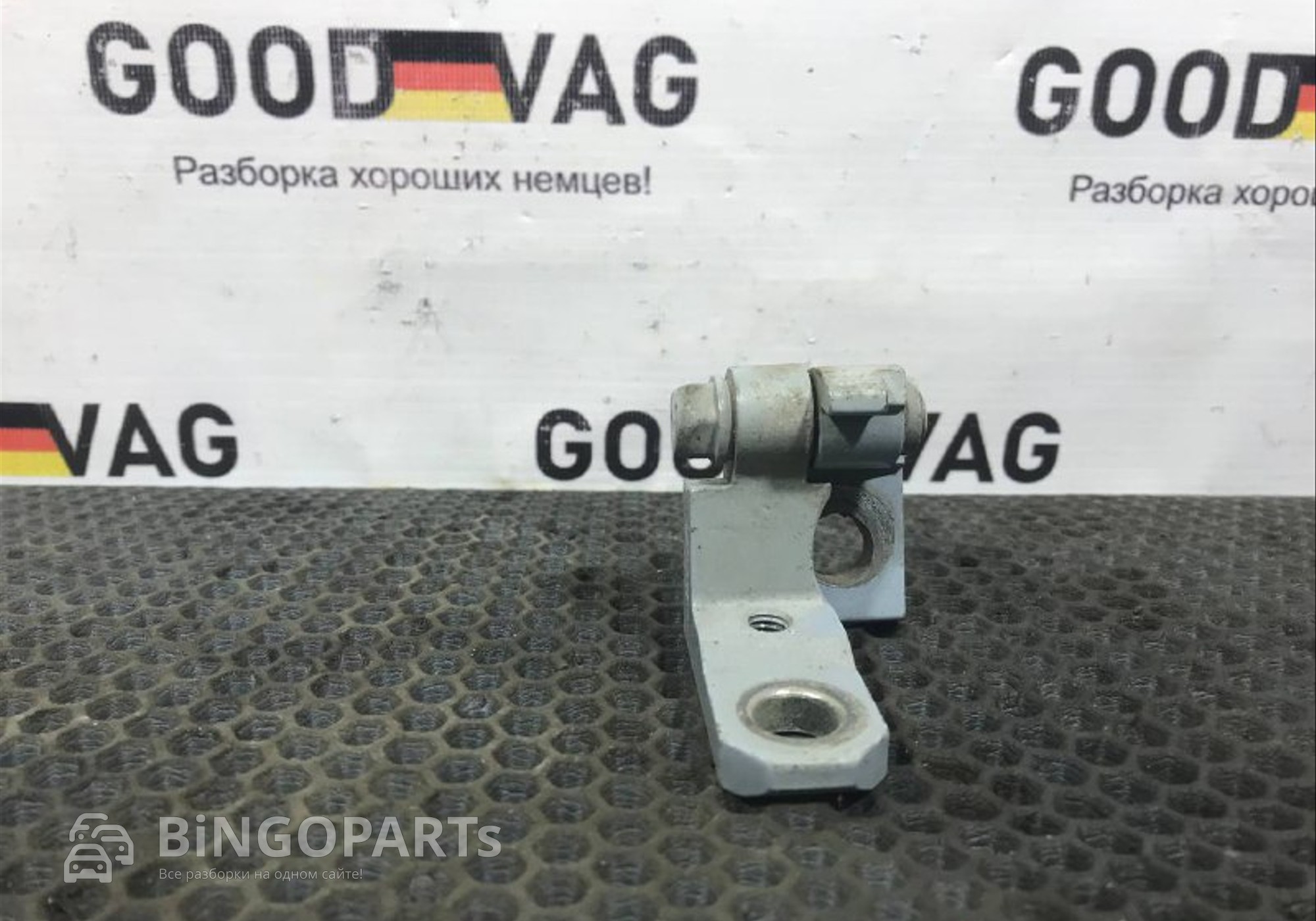 6Q0831402C Петля двери передняя правая верхняя для Volkswagen