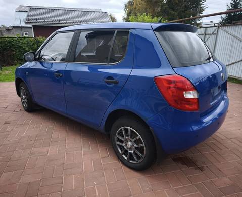 5J6809605C Крыло заднее левое синее для Skoda Fabia II (с 2006 по 2014)