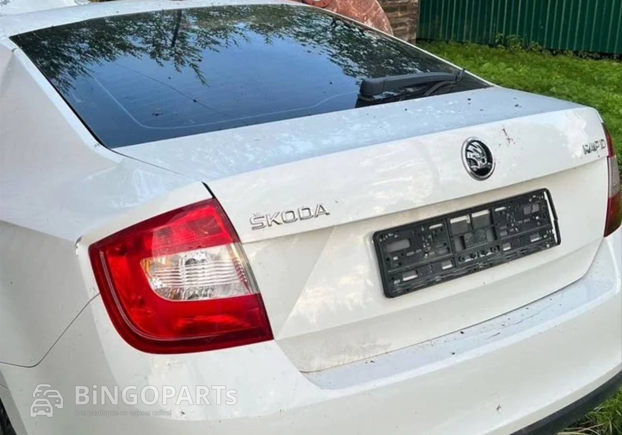 60U827025 Крышка багажника в сборе белая для Skoda Rapid I (с 2012 по 2020)