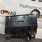 1T1863143 Кронштейн для Volkswagen Passat