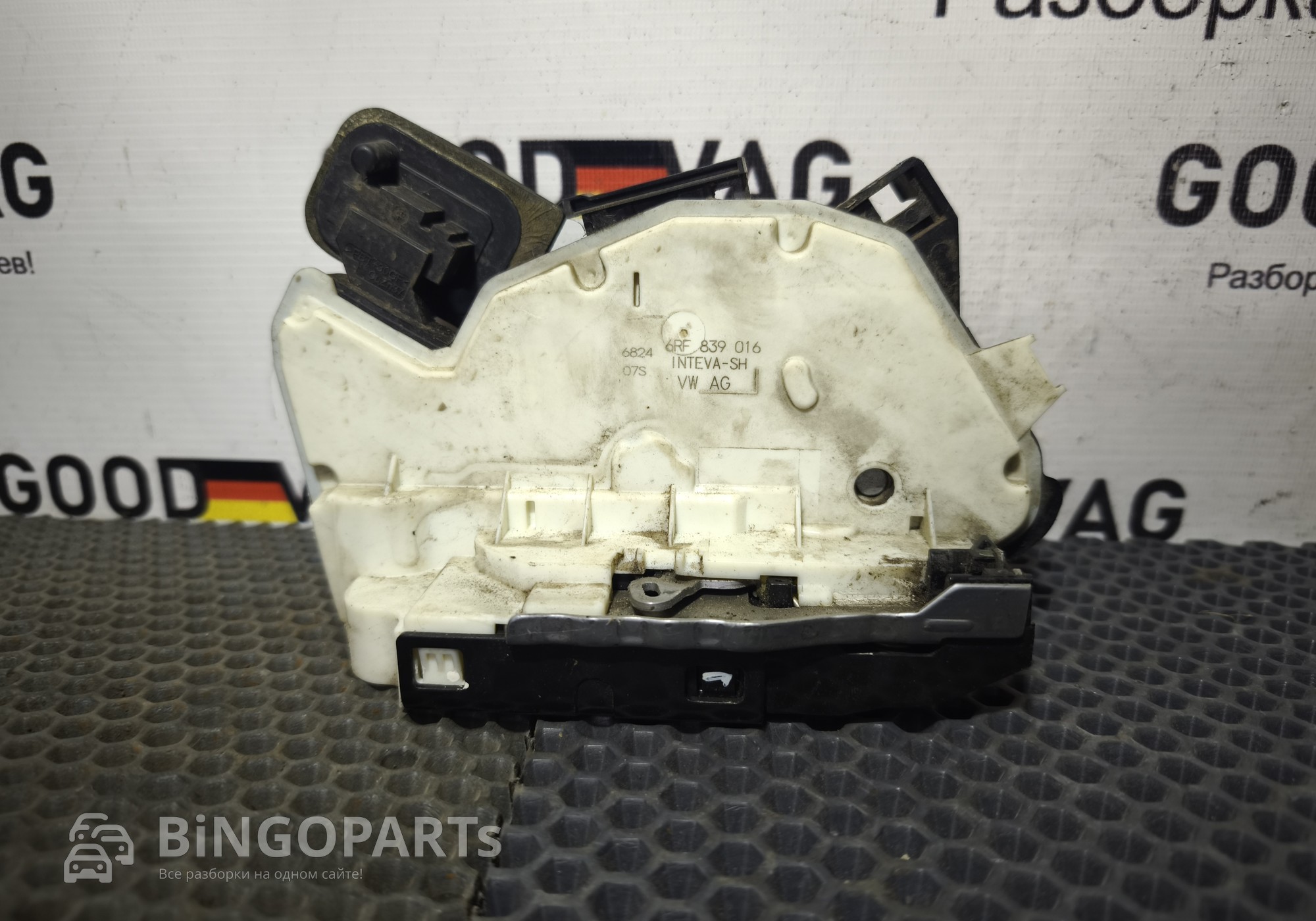 6RF839016 Замок двери задней правой для Volkswagen Polo V (с 2009 по 2020)