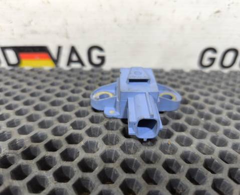 1K0955557B Датчик удара AIRBAG для Volkswagen Golf Plus I (с 2005 по 2009)