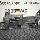 2K0807394 Кронштейн заднего бампера правый для Volkswagen Caddy III (с 2004 по 2015)