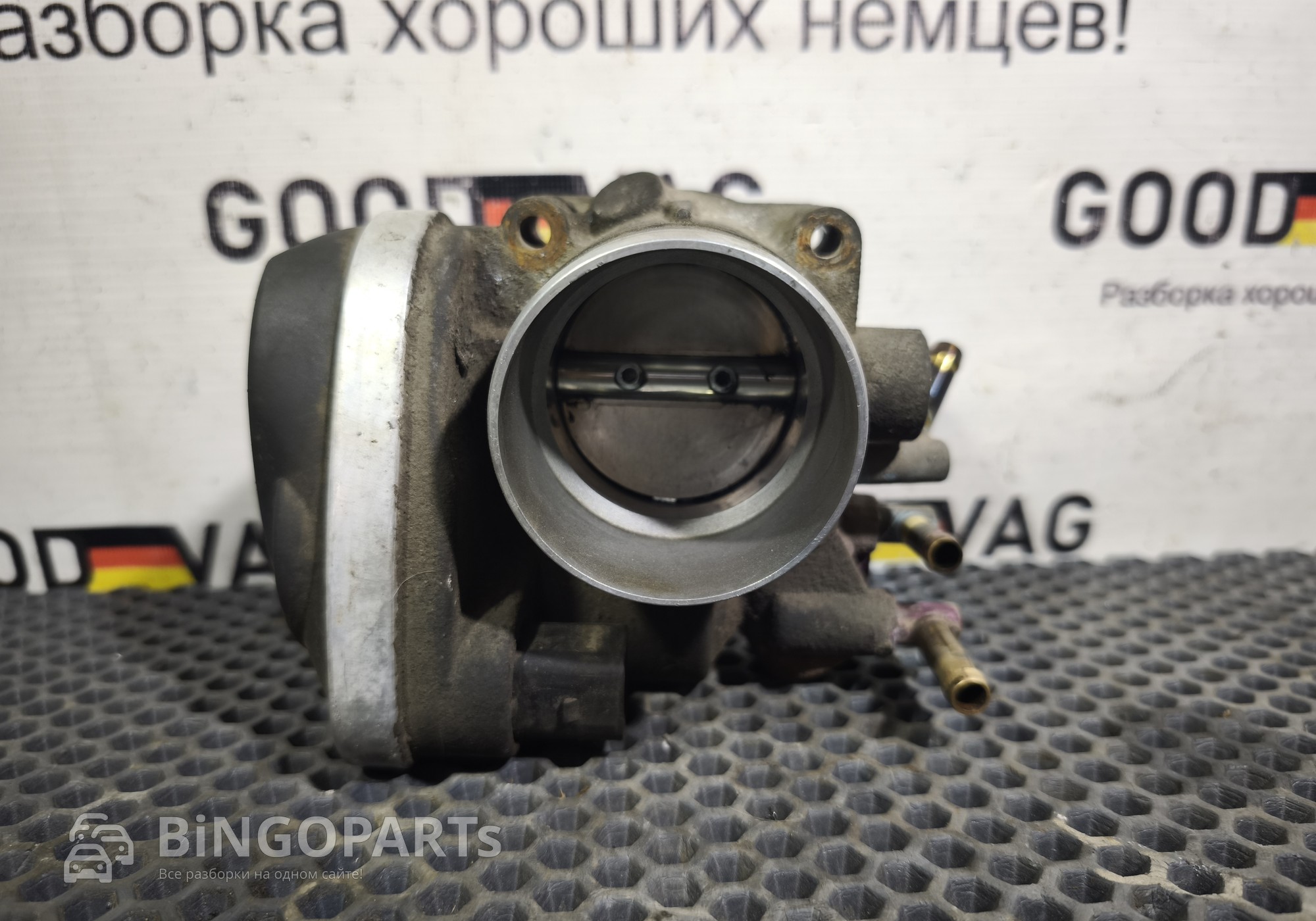06A133062AT Заслонка дроссельная 1.6 BSE для Audi A3
