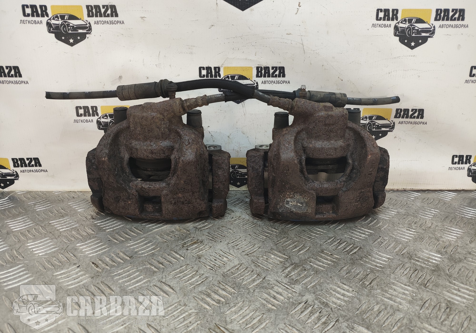 LR015387 Суппорта тормозные передние (комплект) для Ford Galaxy II (с 2006 по 2015)