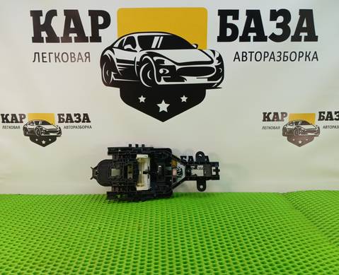 31378253 Кронштейн ручки правый для Volvo V90